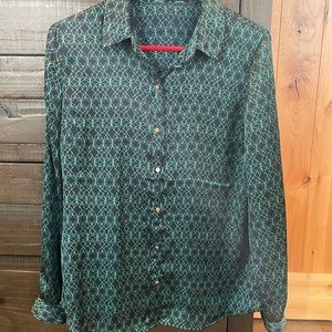 Great condition navy and blue blouse.